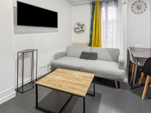 La Courneuve Apartment | Espace familial proche de Paris
