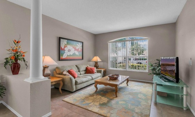 Esprit House | Esprit - 4 Bed 2 Baths Villa