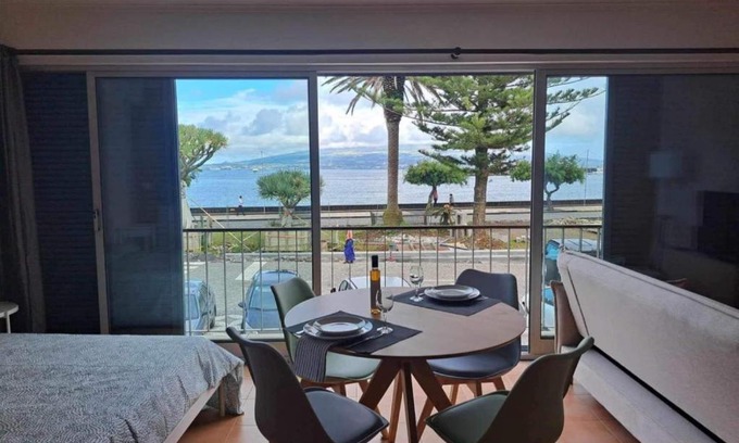 Horta Apartment | Estúdio Frente Mar