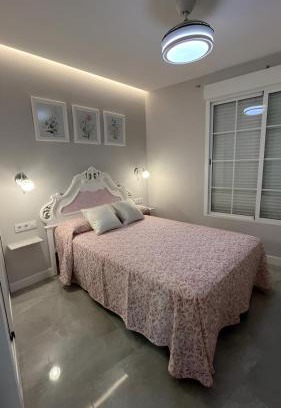 Almodovar del Rio Apartment | Estación Norte y Sur FAMORCAS
