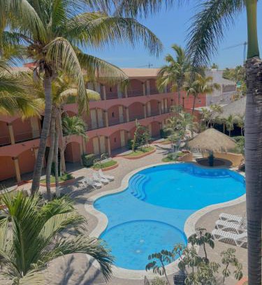 Downtown Cabo San Lucas Hotel | Estancia Real Los Cabos