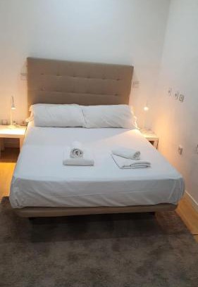 Ciudad Lineal Apartment | Esteban Mor B, metro Barrio Concepción, Tanatorio M30