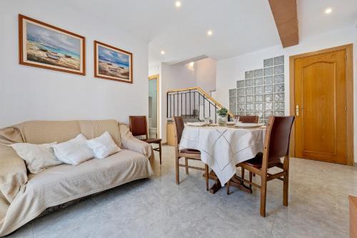 Sant Carles de la Rapita Apartment | Estela