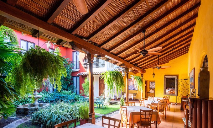 Granada Hotel | Estrada Hotel & Bistro