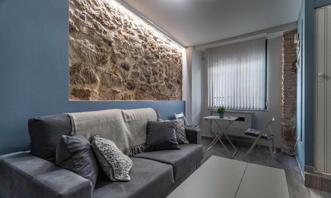 Zamora Apartment | Estudio 19 Bajo reformado