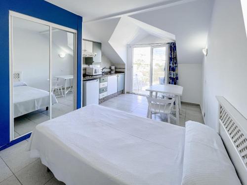 Puerto de la Cruz Apartment | Estudio Acogedor con Impresionantes Vistas al Teide