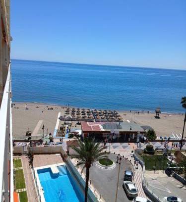 Carihuela Apartment | Estudio en primera línea de playa