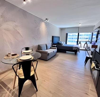 Las Condes Apartment | Estupendo Estudio Hoy Estoril