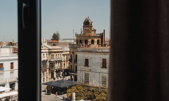 Jerez de la Frontera Old Town Apartment | esZentrico Suites Jerez
