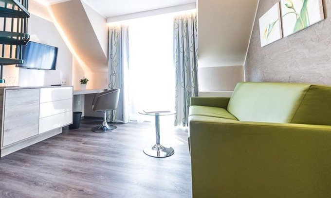 Loipersdorf bei Fuerstenfeld House | Etagenzimmer - 1 Nacht - Thermalhotel Leitner