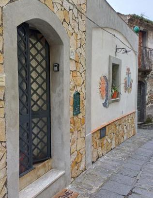 Rovittello House | Etnalcantara16
