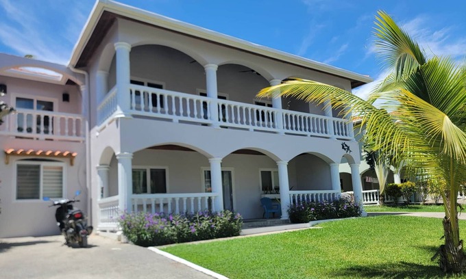 West End House | Euphoria Sunset Villa, West End