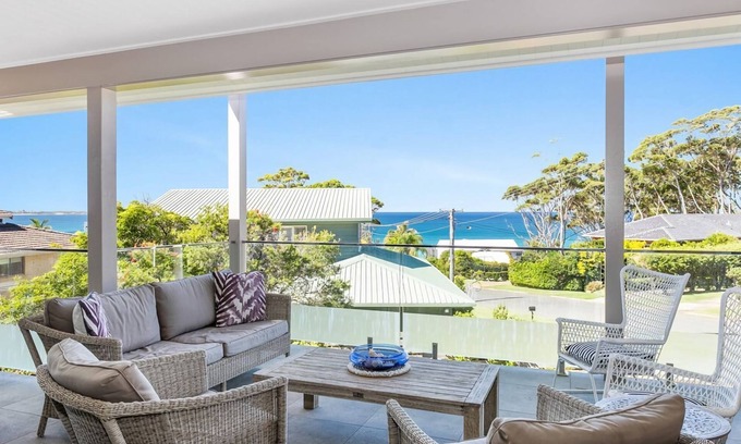 Narrawallee House | Euroka Retreat in Narrawallee