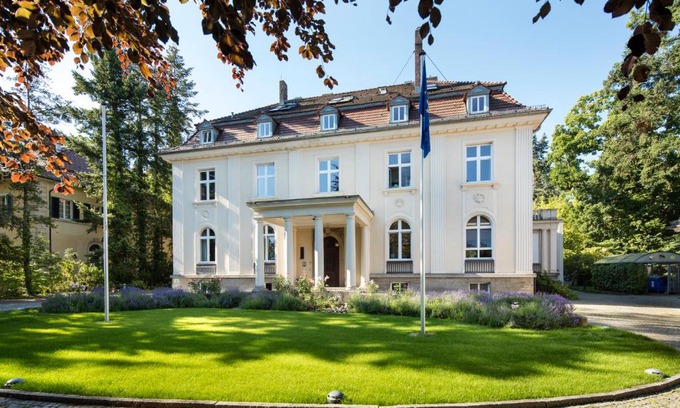 Charlottenburg-Wilmersdorf Hotel | Europäische Akademie Berlin