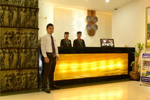 Cubao Hotel | Eurotel Vivaldi Araneta