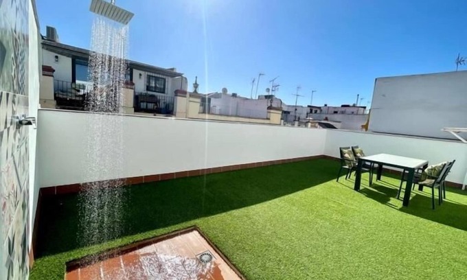 San Julian Apartment | Eva Recommends Soho Alameda Duplex