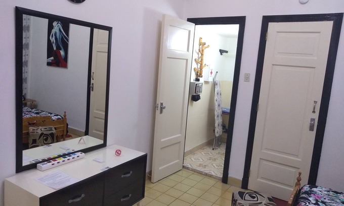 Centro Havana Hotel | Evelio House