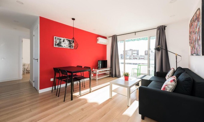 Hortaleza Apartment | Ever House IFEMA Mar de Cristal