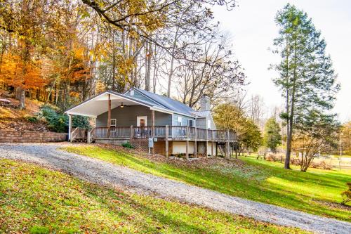 Townsend House | Evergreen Getaway Fire Pit and Wood Fireplace