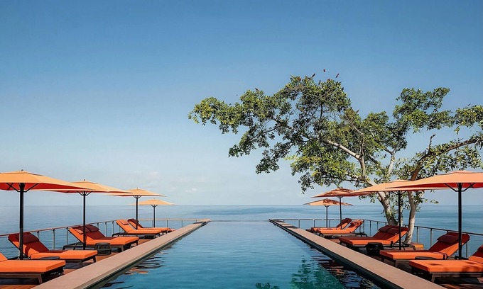 Lo de Marcos House | Everything You Need For The Perfect Vacation! Balcony, Pools, Beachfront!