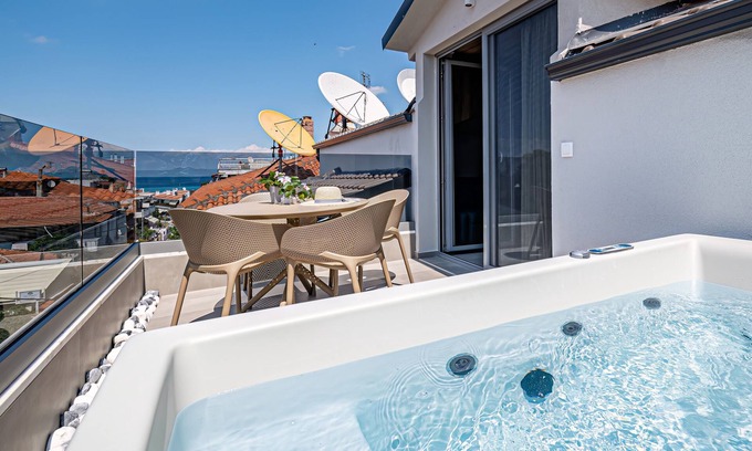 Haniotis House | Evitel Luxury Living