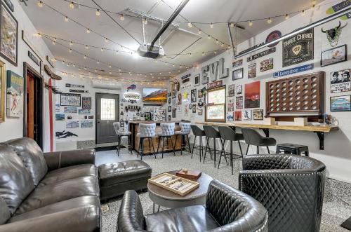 Ellicottville House | EVL Après4All: game rm,hot tub,steps 2 town&trails