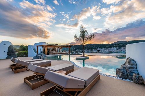 Skopelos Apartment | Evlalia Studios & Villas
