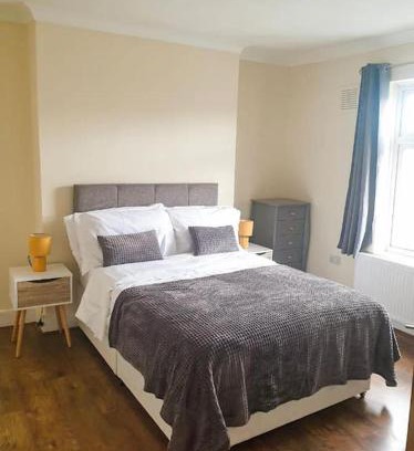 Gravesend Apartment | Evo Zen -Gravesend 1 Bedroom Flat 2 Min Walk to Station & Town Centre