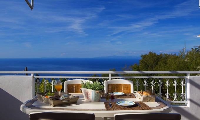 Exanthia House | Exanthia Villas