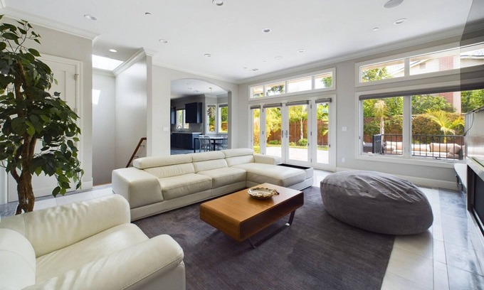 Saratoga House | Excellent Saratoga 4BR w/Backyard, nr Shops & Top Schools, by Blueground