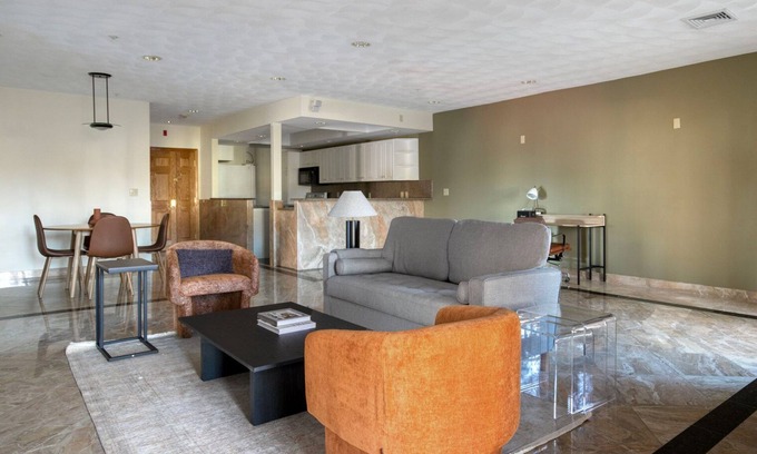 Somerville Apartment | Excellent Somerville 3BR w/W/D, near Union Square T Stop, by Blueground