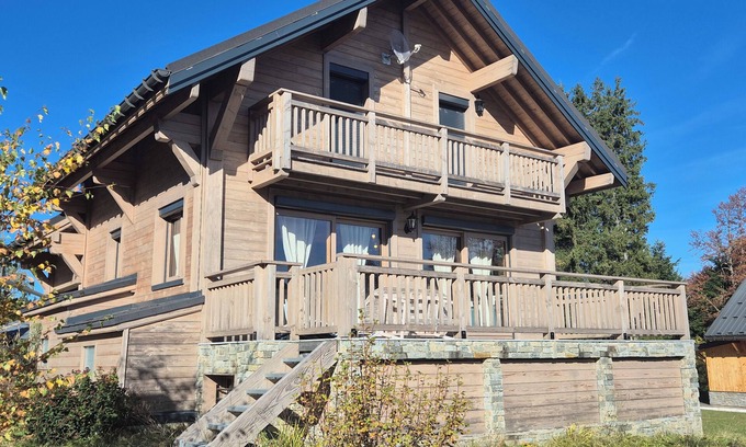 Les Deserts Ski Chalet | *Exceptional Chalet for Rent in La Féclaz – 4 Bedrooms, Sleeps 10*