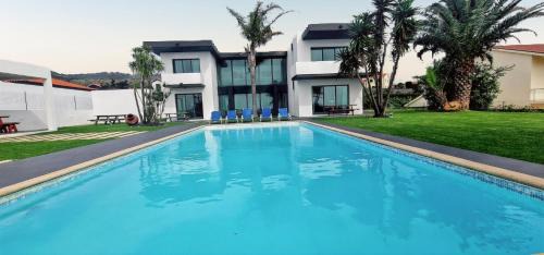 Vila Franca do Campo Villa | Exceptional villa in Vila Franca Do Campo with private pool