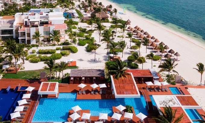 Punta Sam Apartment | Exclusive 3BR Apt - Rooftop, beach