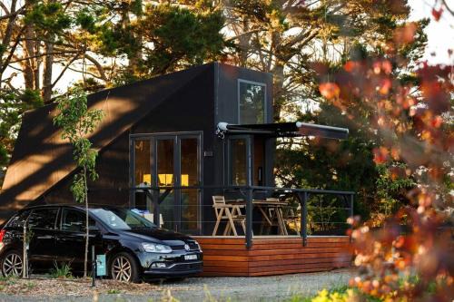Glenquarry Villa | Exclusive luxury tiny home in an idyllic setting