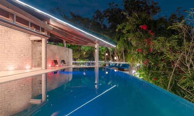 Playacar Fase I Villa | Exclusive Modern and private retreat overlooking the sea and next to Mayan Ruins