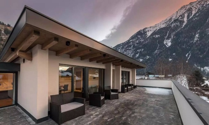 Sand in Taufers Apartment | Exclusive Penthouse Apartment with Mountain View, Terrace, Spa Area & Pool