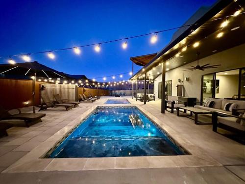 Moab South Valley House | Exclusive Retreats 6 Bedroom Suites Private Pool