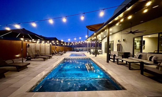 Moab South Valley House | Exclusive Retreats Desert Hideaway 6 Bedroom all Suites with private heated pool