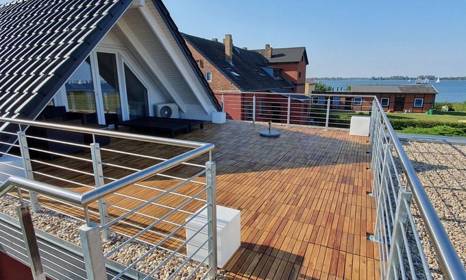 Garz/Rugen Apartment | Exclusive top floor apartment with large roof terrace