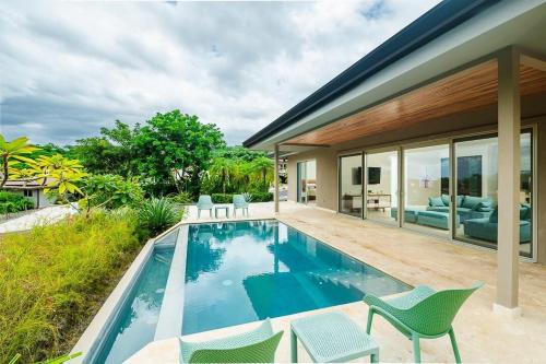 Rio Seco Villa | Exclusive Villa in Mar Vista Community