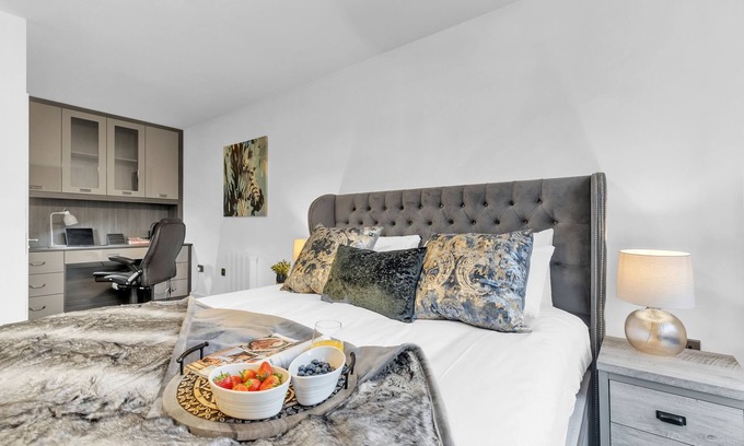 Moseley Apartment | Executive 2 bedroom apartment in Moseley