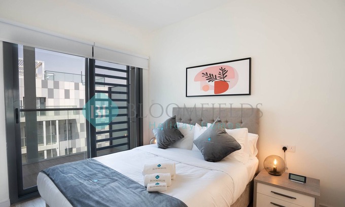 Al Raha Beach Apartment | Executive 3 BR in Raha Lofts
