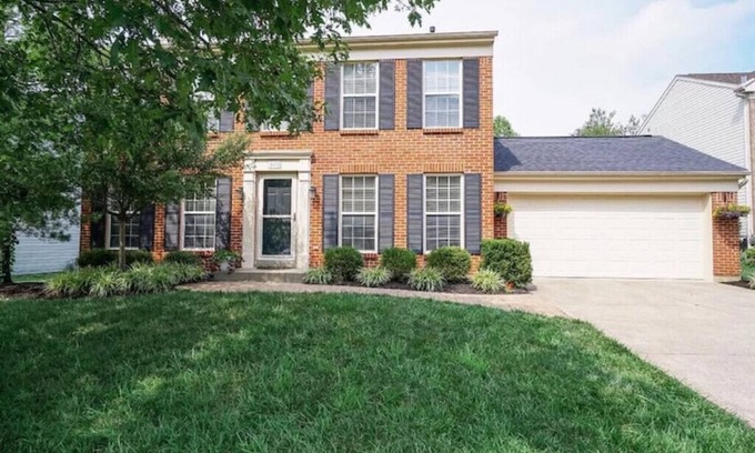 Mount Washington House | Executive 4bd Home with Pool/Tennis/Playground!n