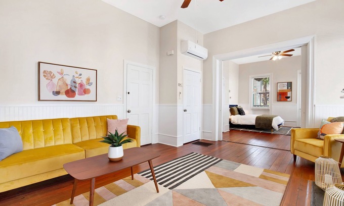 Savannah Victorian District Condo | Executive Rental by the Park | Heated Pool Access