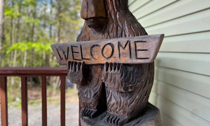Lake Ariel House | Exhale by the Fire at Crestview Cottage, 3-person Canoe Included