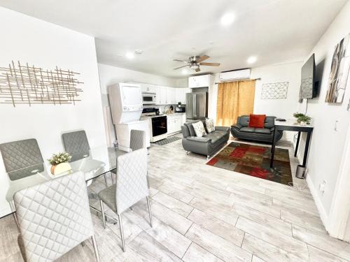Mount Helix House | Exotic home Campo Road