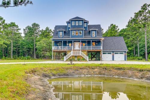 Georgetown House | Expansive Georgetown Home with Decks and Fire Pit!