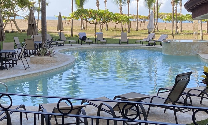 Barrio Los Faroles Condo | EXPECT THE BEST! 3BR2BA Ocean, Beachfront, 1st Floor, Walk out to Pool and Beach