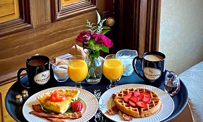 Central Business District Bed & Breakfast | Experience a relaxing, cozy and friendly stay. Walking distance to downtown!